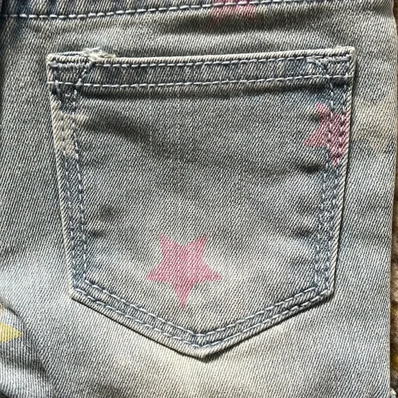 🆕 NWT Studio V Vigoss Kids Light Denim Star Print Jean Shorts Girls Sz 2T - Picture 9 of 10